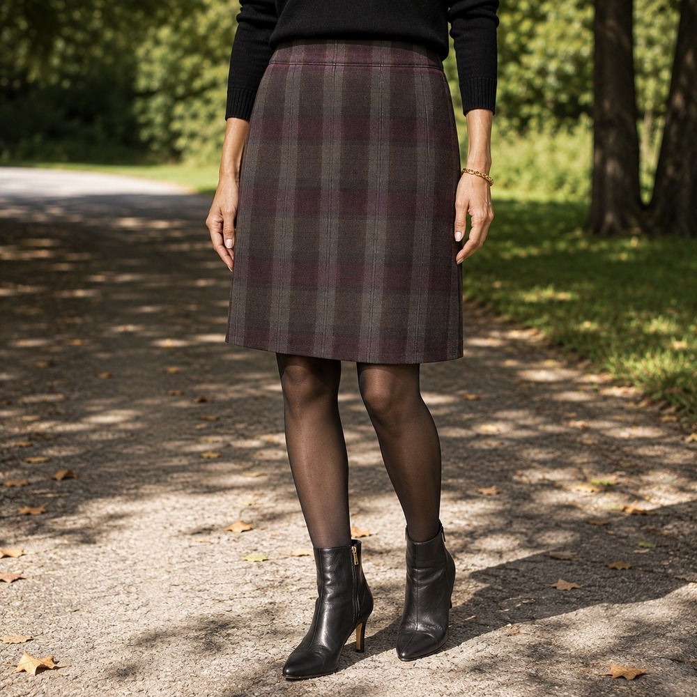 Kenar Purple Grey Plaid 100% Wool Pencil Skirt Size 8 Knee Length Professional